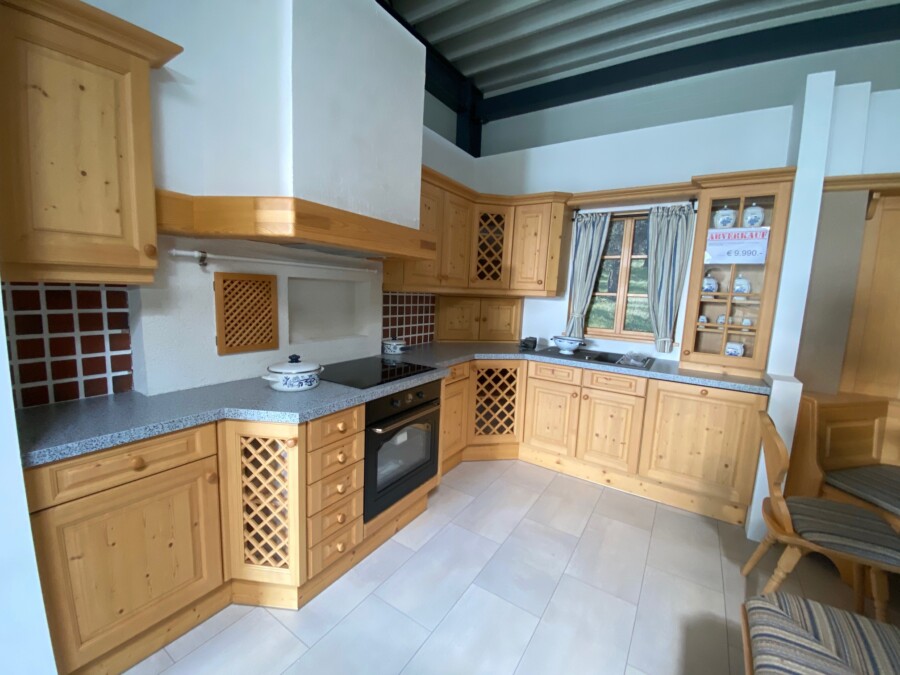 DANKÜCHEN klassiche Küche Modell Alttirol